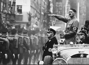 Adolf Hitler : Sudut Kisah Yang Disembunyikan. 1